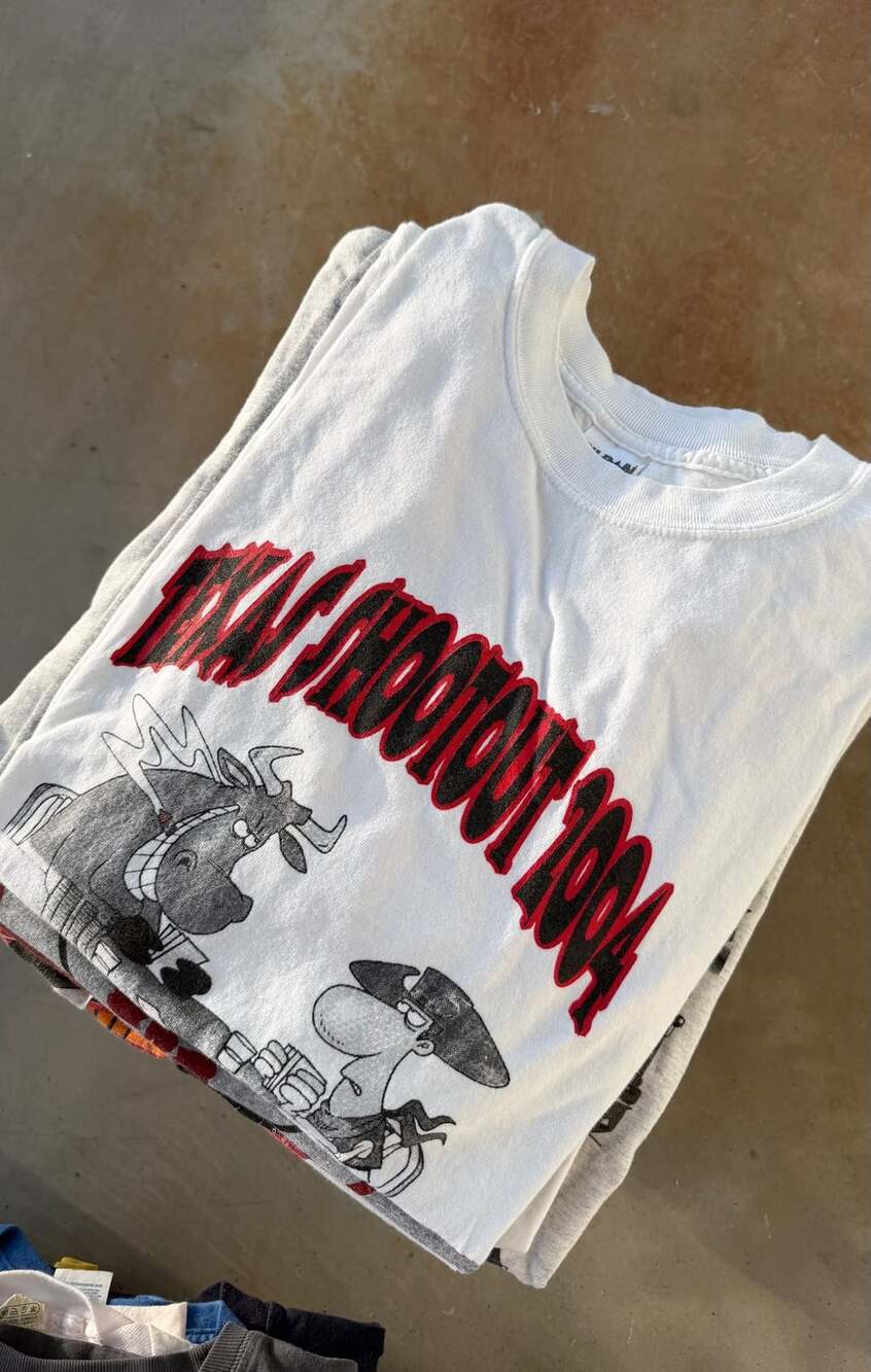 Y2K Texas Hold ‘Em Shootout 2024 Graphic T-Shirt